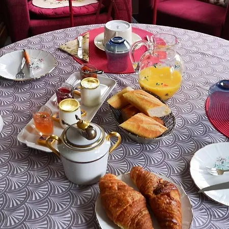 La Cour Du Puits, Chambre Darjeeling